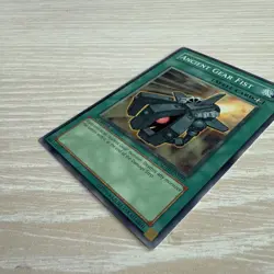 YUGIOH ANCIENT GEAR FIST SD10-EN020 1ST EDITION COMMON LIGHT PLAYED LP - Image 3