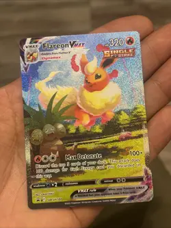 Flareon VMAX SWSH180 SWSH: Sword & Shield Promo Cards Holo - Image 1