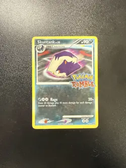 Pokemon Rumble Skuntank LV.35 13/16 HP NM Pokemon TCG 2009 - Image 1