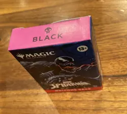 NYCC Magic: The Gathering Spider-Man Black Welcome Deck Venom - Image 2