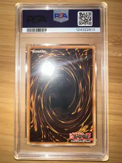 Yugioh Card Blue-Eyes White Dragon Super Rare PSA 9 Mint, Kaiba SKE-001 2004 (1) - Image 2