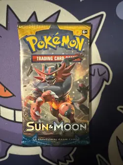Pokemon TCG - Sun and Moon - Base Set Booster Pack - Image 1