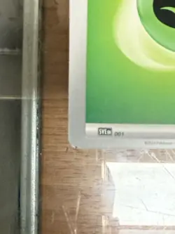 MISCUT Grass Energy SVE EN 001 Pokemon Card - ERROR - Scarlet Violet - Image 3