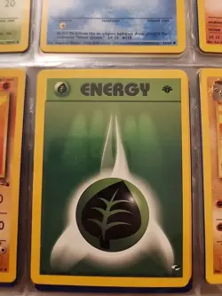 Pokemon TCG Grass Energy Gym Heroes 129/132, 1st Edition, Regular Card - Image 1