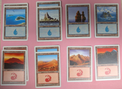 30 Vintage MTG Basic Lands (6ED) Near Mint/ Light Played - Image 1