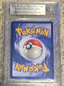 Moltres 1999 Fossil 1st Edition #12 Holo Rare Pokemon BGS 9 - Image 2