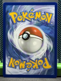 Beauty Trainer Full Art Secret Rare Rainbow Holo Card 194/185 Vivid Voltage NM - Image 2