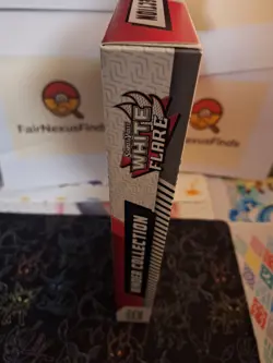 Pokemon TCG Scarlet & Violet WHITE FLARE Binder Collection NEW - FACTORY SEALED - Image 3