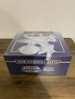 Pokemon TCG Chilling Reign Elite Trainer Box Blue, ETB SWSH, Sealed - Image 4