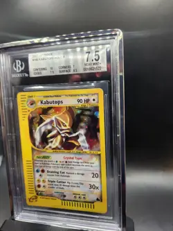 Pokemon Kabutops Skyridge Crystal Holo Rare #150 BGS 7.5 NEAR MINT + - Image 3