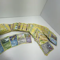 Vintage Pokemon Mid Era Bulk Card Lot Diamond and Pearl 500+ cards W/ Rares - Image 4