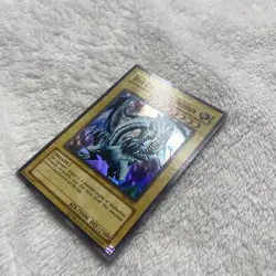Blue-Eyes White Dragon SKE-001 Super Rare Yugioh Card. Foil/Holo 2004 - Image 3