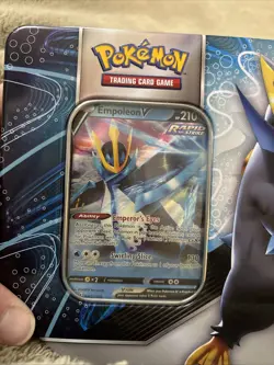 Pokemon TCG V Strikers Tin Sealed Pack 820650809552 - Image 3