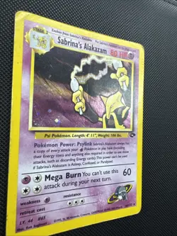 🌀🥄| Sabrina's Alakazam 16/132 Gym Challenge Holo HP Creased Pokemon #58 - Image 2