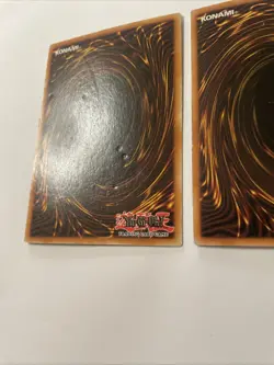 2x Yugioh Red Eyes Black Dragon LC01-EN006 Ultra Rare Limited Edition LP - Image 4