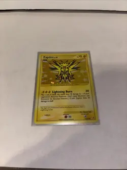 Pokemon TCG Zapdos 150/147 Supreme Victors Secret Holo Rare Card LP (SWIRL) - Image 1