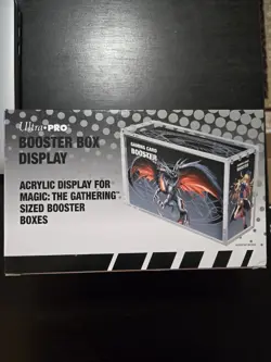 Ultra Pro UV Protected Acrylic Booster Box Display Magic the Gathering - Cracked - Image 1
