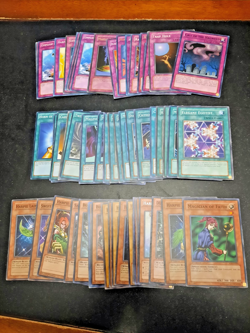 Yu-Gi-Oh! Harpie Lady Pre-Built Deck - 58 Cards - Used - Starter Deck - Casual - Image 1