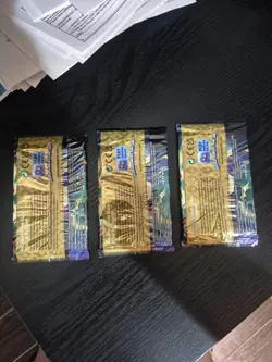 Pokemon TCG Crown Zenith Booster Pack sealed ×3 3 - Image 2