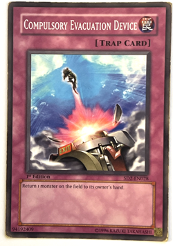 YuGiOh! - Compulsory Evacuation Device - SD2-EN028 - 1st Edition - Common - Image 1