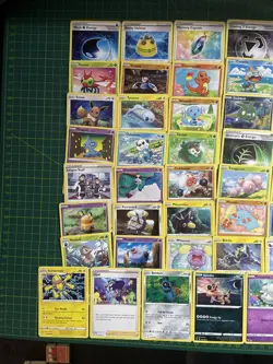 Pokemon TCG Vivid Voltage 81 Card Bundle Regular Common Uncommon No Duplicates - Image 2
