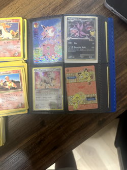 Pokemon binder collection (vintage and modern NM_HP) - Image 2