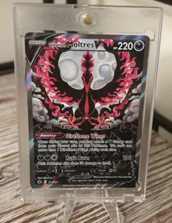 Pokemon TCG Galarian Moltres v Alt Art SWSH Chilling Reign 177/198 NM Beautiful - Image 1