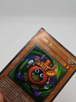 Time Wizard MRD-065 Played MP Ultra Rare Holo Yugioh Card 2002 - Image 3