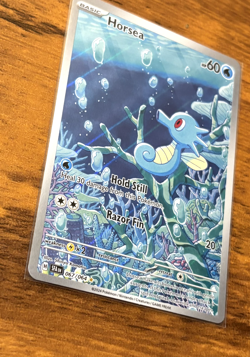Horsea 067/064 Pokemon TCG Shrouded Fable Holo Rare Near Mint Card - Image 2