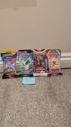 Pokemon Center Special Delivery Box 2025 - Brand New ✅ *1x Evolving Skies* - Image 2