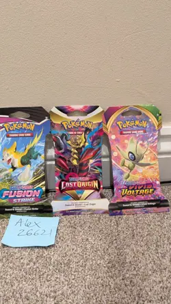 Pokemon Center Special Delivery Box 2025 - Brand New ✅ *1x Evolving Skies* - Image 4