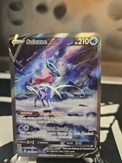 Pokemon TCG Suicune v Crown Zenith: Galarian Gallery GG38/GG70 Holo Ultra Rare - Image 1