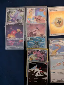 40 Pokemon Card Lot Japanese/Korean - Image 2