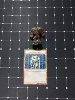Yugioh Dungeon Dice Monsters Summoned Skull Clear Custom DDM figure card - Image 3
