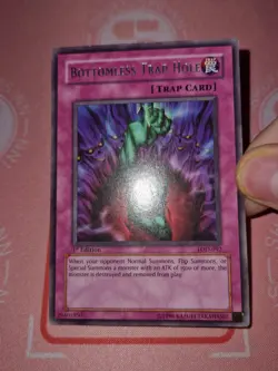 Bottomless Trap Hole (LP) LOD-092 Rare 1st Edition - Image 2