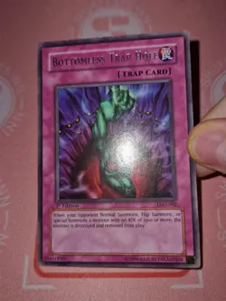 Bottomless Trap Hole (LP) LOD-092 Rare 1st Edition - Image 5