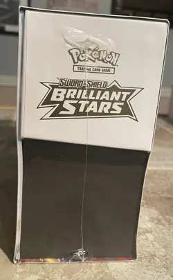 Pokemon TCG Sword & Shield Brilliant Stars Elite Trainer Box - Image 4