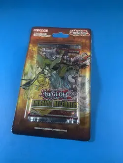 Yugioh Trading Card Game Amazing Defenders Blister Pack - Image 1