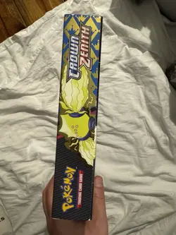 Pokemon TCG Regieleki V Crown Zenith Collection Box New Sealed 820650851834 - Image 3