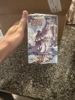 Chilling Reign Booster Box (Pokemon TCG Sword & Shield), Factory Sealed - Image 2