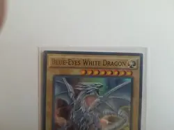 * Blue Eyes White Dragon 1ST ED, Holo-foil (ALT ART) MVP1-EN055 YUGIOH! - Image 2