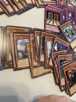 1996 Yugioh 355 Cards Game Lot All 1st Edition Gold Foil Halo - Image 3