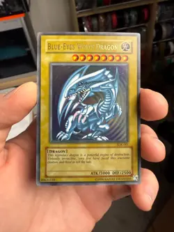 Yugioh Blue-Eyes White Dragon SDK-001 Ultra Rare ORIGINAL PRINT - Image 1