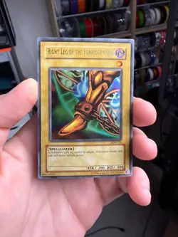 YUGIOH RIGHT LEG OF THE FORBIDDEN ONE ULTRA RARE UNLIMITED ORIGINAL LOB-120 - Image 1