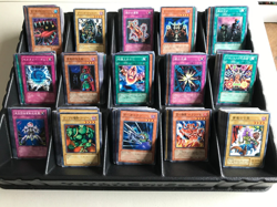 Yugioh Collection Lot 800+ Cards - Japanese OCG - Blue Eyes White Dragon Foreign - Image 4