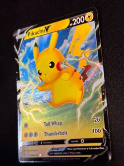 Pokemon TCG Pikachu V Fusion Strike 086/264 - Near Mint - Image 2