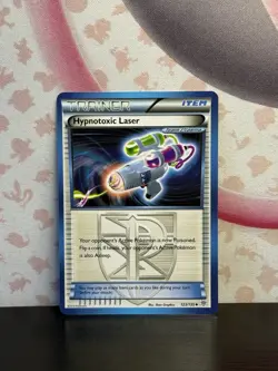 Pokemon TCG Hypnotoxic Laser (Team Plasma) 123/135 Plasma Storm Regular 2012 NM - Image 1