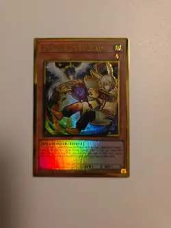 Yugioh Droll & Lock Bird MAGO-EN006 Maximum Gold 1st Edition - Image 1