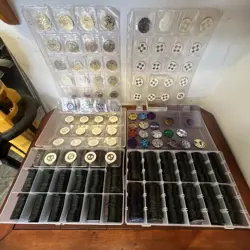 Huge Lot of 800+ Official Pokemon Coins Metal VTG Plastic Small Great Conditions - Image 1