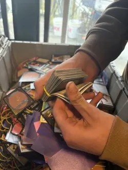 Large Lot Of Magic Cards - Image 1